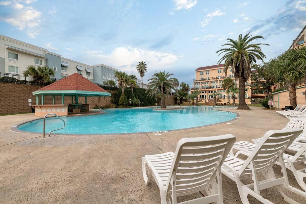 Baca Beach Escape I - 3 Pools - Pet Friendly Galveston Eksteriør bilde
