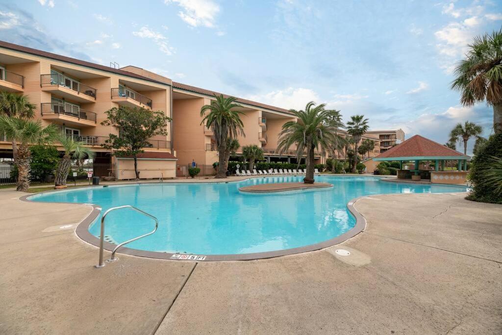 Baca Beach Escape I - 3 Pools - Pet Friendly Galveston Eksteriør bilde